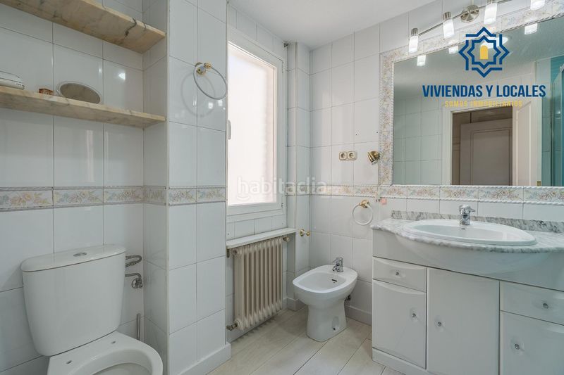 Foto 47e5daa3-bc21-47b8-b61d-ee3487c53108. Àtic a Pajaritos Granada