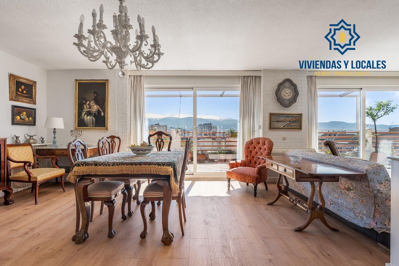 Foto 69f6c2de-f880-4fa8-a8f2-543b3cc30bd8. Àtic a Pajaritos Granada