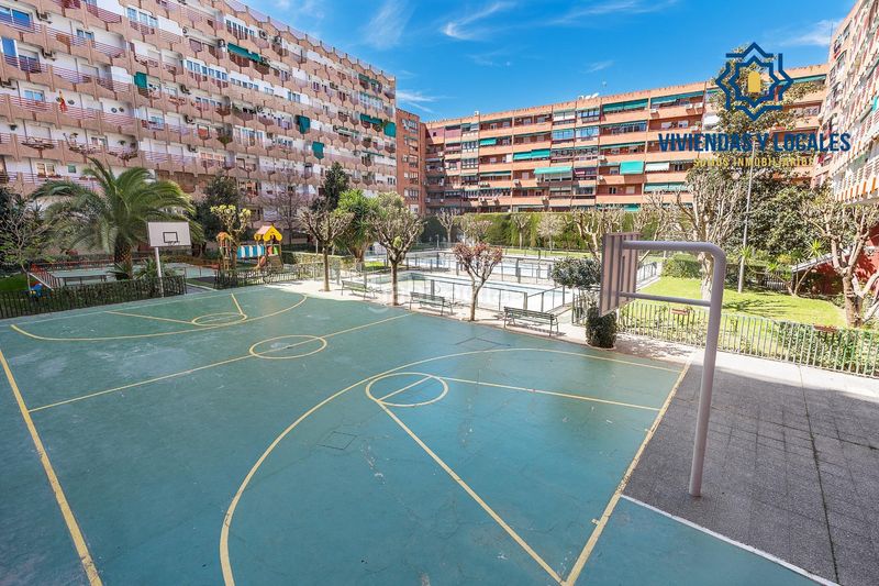 Foto 73c7fe98-e9a6-4c73-9fde-bdd4ef5b25b3. Àtic a Pajaritos Granada