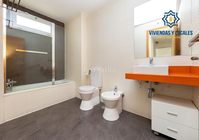 Foto f9a56cde-6ab2-456f-bed4-fda0eb02ae92. Pis amb aparcament piscina a Carretera de Granada-La Alcazaba Alhendín