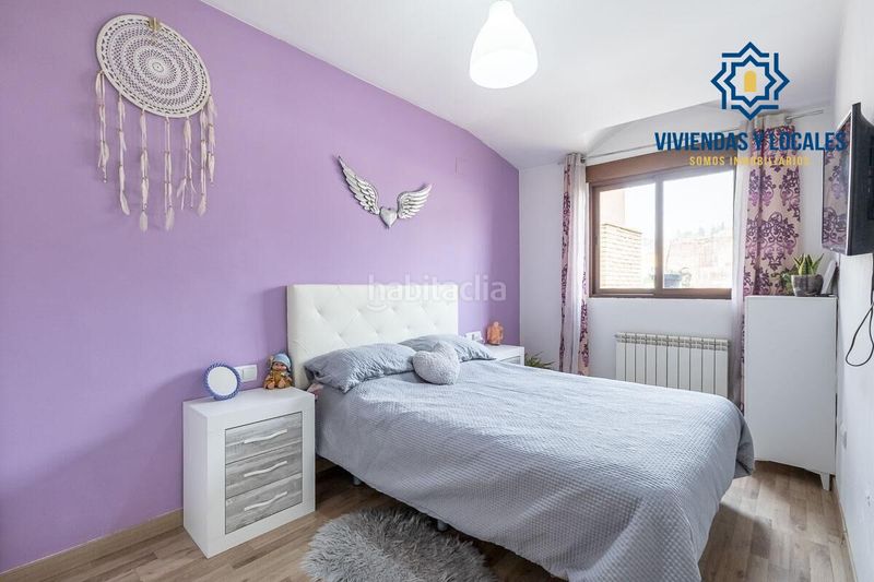 Foto 3e7d7b1b-c6ba-4bd7-a7d7-8ef2f271ce9d. Àtic amb aparcament a Barrio de la Vega Monachil