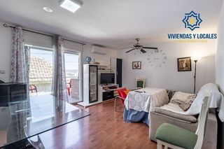 Flat in Barrio de la Vega. Semiático con terrazasolárium en barrio de monachil  garaje  tra