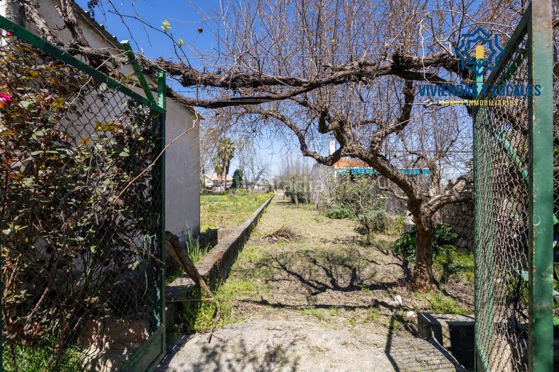 Foto b8d58a72-4237-428b-bb0f-a693c1fb4434. Masia amb aparcament a Poniente Armilla
