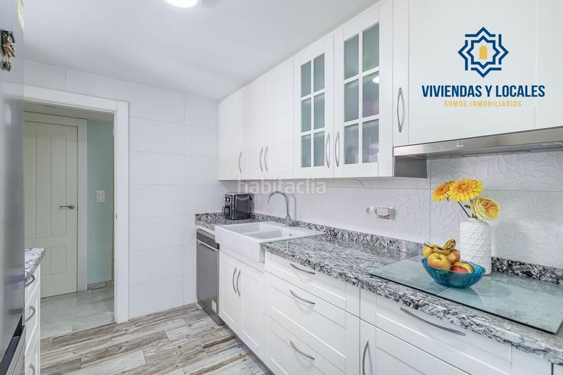 Foto 0193c6d2-b913-4cf8-8ad3-95ec05672cd6. Casa aparellada amb aparcament a Atarfe