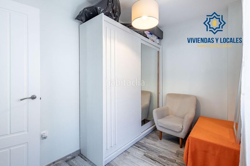 Foto 2b1dff5b-b0e6-4c1e-96a6-263c4cdf57dc. Casa aparellada amb aparcament a Atarfe