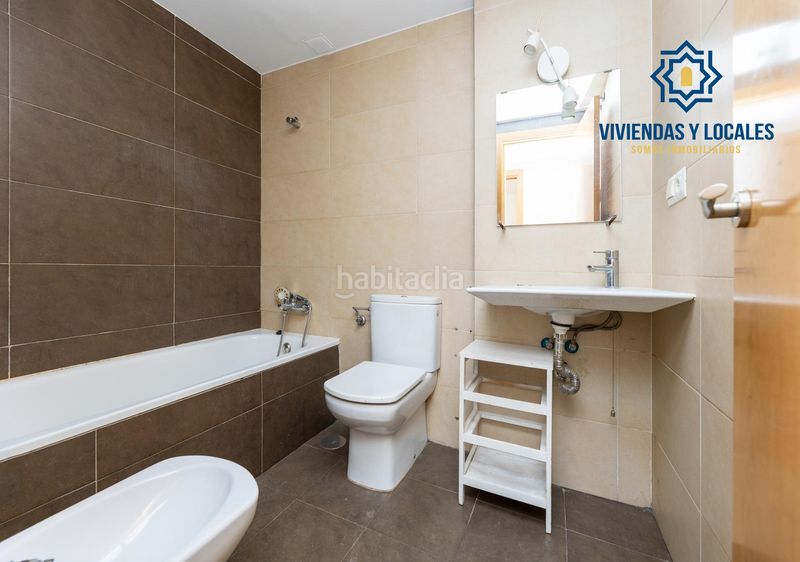 Foto 4c090b43-0ec0-46f3-b1bf-1ce764b0f29c. Pis amb aparcament a Monachil pueblo Monachil