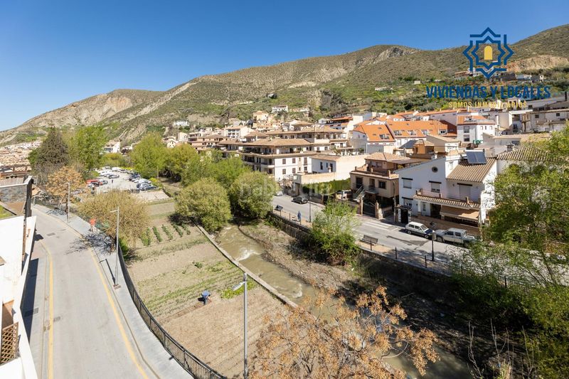 Foto 86400c0d-3633-4dfa-837e-32cd787600be. Pis amb aparcament a Monachil pueblo Monachil