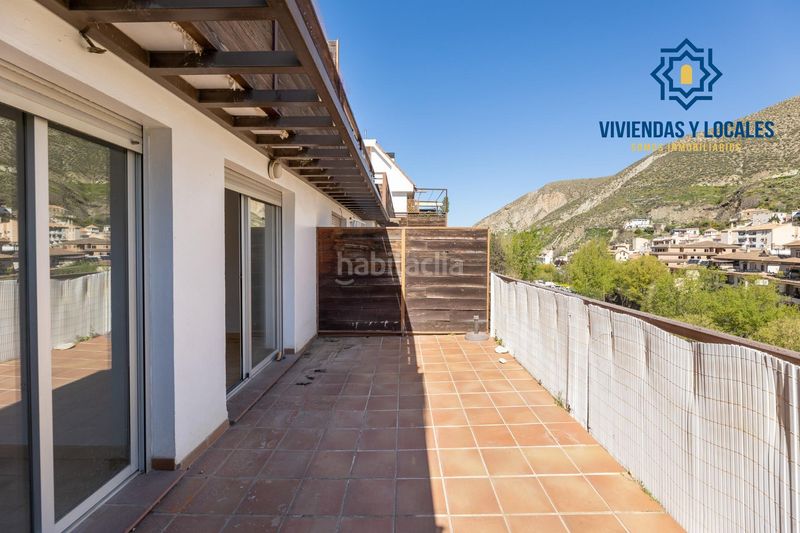 Foto b52e371b-6036-4bae-bc88-4a1569fedd78. Pis amb aparcament a Monachil pueblo Monachil