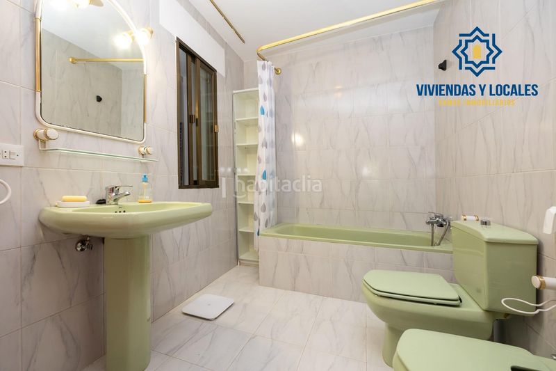 Foto 014f054f-9a64-4bd9-946f-292649509549. Chalet estupendo chalet en urbanización los alixares de otura en Villa de Otura