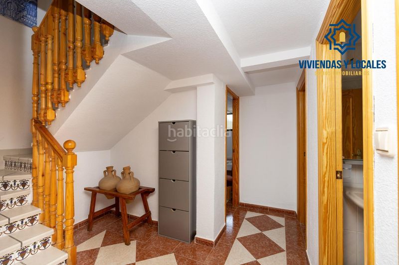 Foto 03d09c48-dcc3-432a-bfbd-529bccc5db4f. Chalet estupendo chalet en urbanización los alixares de otura en Villa de Otura