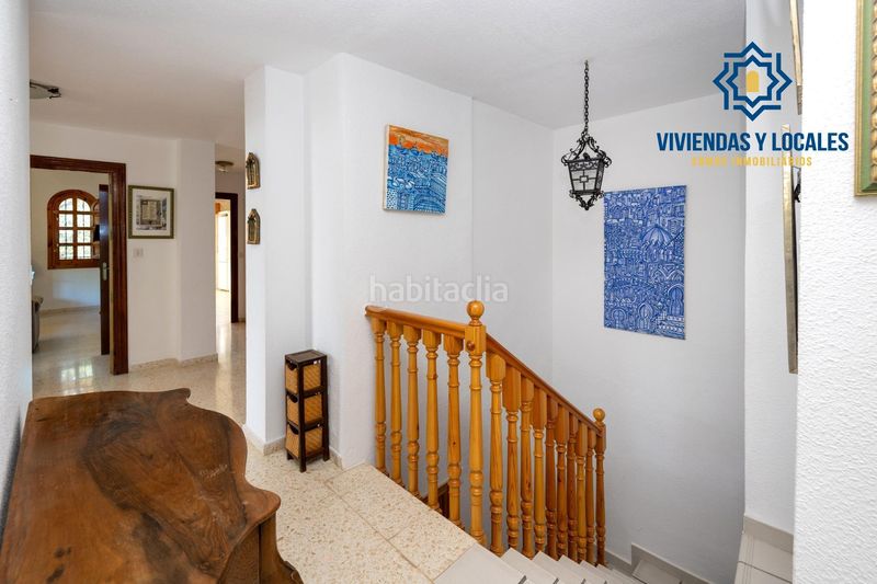 Foto 6b592b6e-4031-405c-b55c-b7dc161cc2a3. Chalet estupendo chalet en urbanización los alixares de otura en Villa de Otura