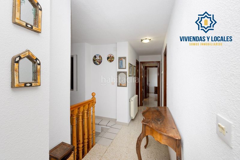 Foto 6bcbef94-8c45-4492-b9bd-a1126d949170. Chalet estupendo chalet en urbanización los alixares de otura en Villa de Otura