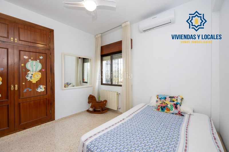 Foto ff03ff6a-d522-4c6c-ae7d-6f5cc99bbc57. Chalet estupendo chalet en urbanización los alixares de otura en Villa de Otura