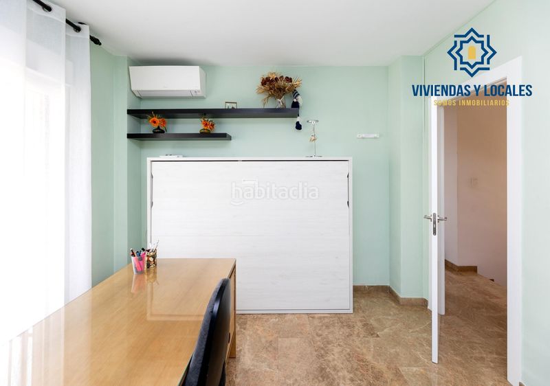 Foto 047c05aa-f8e0-4761-9005-b47e2944127a. Casa aparellada amb aparcament a Jun