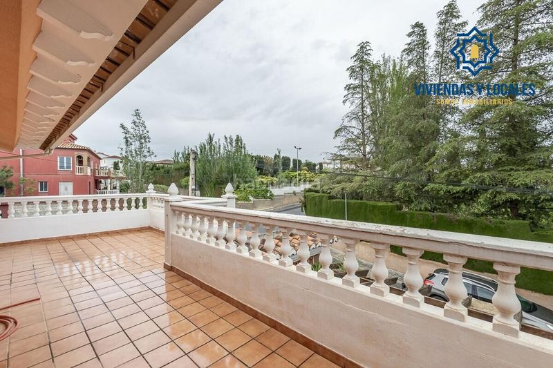 Foto a5a4a37b-ceca-4355-a055-1679635ea58a. Xalet amb aparcament piscina a Gójar