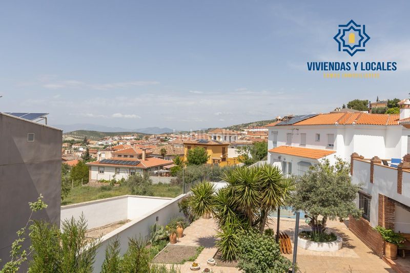 Foto 00b973b2-0d91-4b83-be31-121cc4f0bc40. Casa amb aparcament piscina a Alfacar