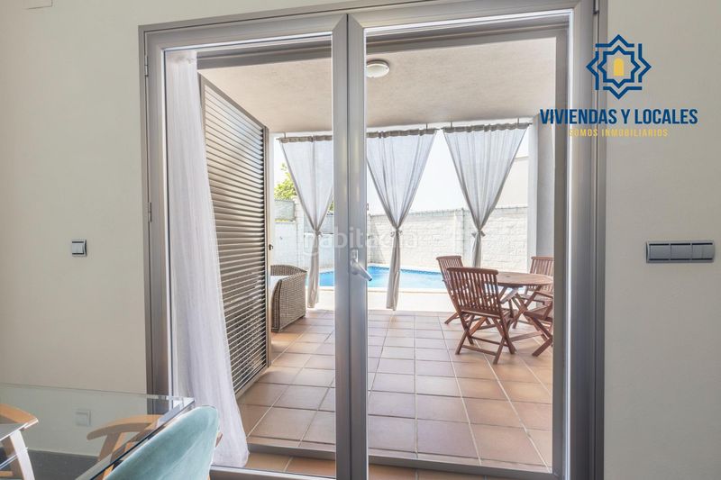 Foto 75647c7c-461a-48fc-acc3-c3bd3f74d262. Casa amb aparcament piscina a Alfacar