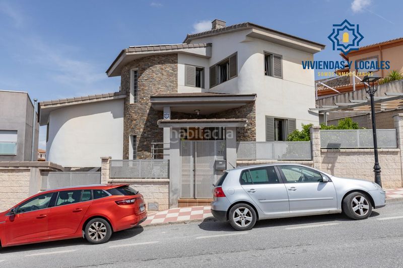 Foto 95fbefcc-fc2e-462f-94d9-32f482317a55. Casa amb aparcament piscina a Alfacar
