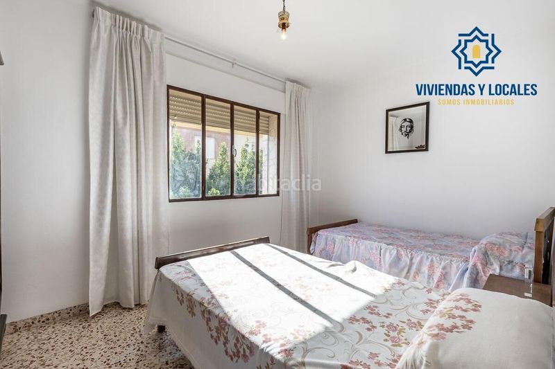 Foto c70d44a4-a775-4eb1-95c3-b9d02ca96a28. Casa amb aparcament a Cájar
