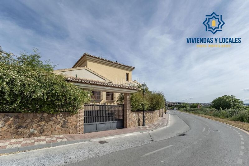 Foto d7b779af-c67d-49e4-ba62-6260f7fabbc9. Casa amb calefacció aparcament a Cájar