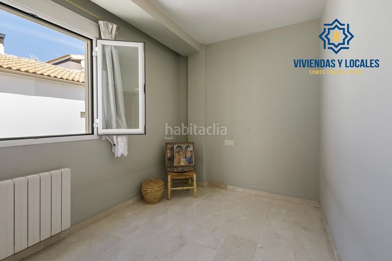 Foto ac465bcd-645c-4f1b-8299-0724619c62fa. Casa adossada amb calefacció aparcament a San Miguel Armilla