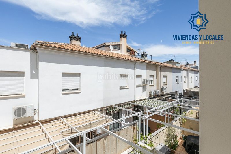 Foto fdb28028-1109-4942-9f3c-87a8ac9c43de. Casa adossada amb calefacció aparcament a San Miguel Armilla