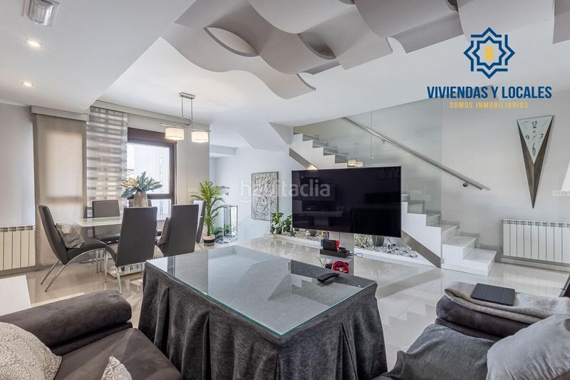 Foto a71b89f1-8462-41fd-a03c-b044d75635bf. Casa amb calefacció aparcament a Maracena