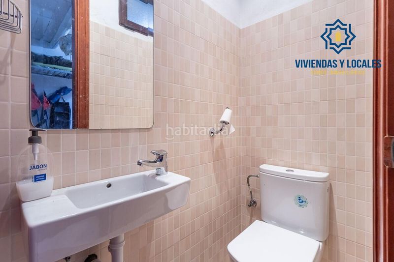 Foto 50c7cda8-f535-4cde-b390-892e9ce89e50. Chalet  a la entrada de huetor vega en Huétor Vega