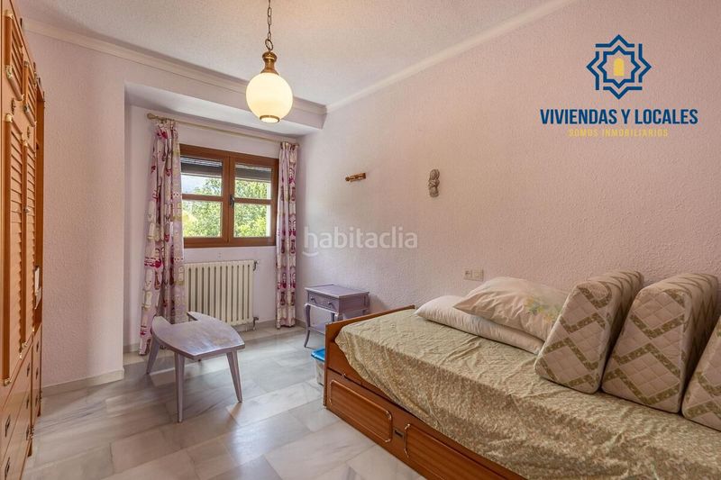 Foto 70545934-340a-4d25-9404-f23ec05bdd76. Chalet  a la entrada de huetor vega en Huétor Vega