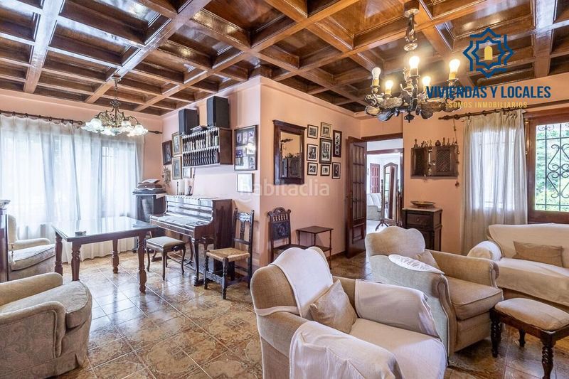 Foto ba5241cd-3205-4e5d-ba83-c3279910e22b. Chalet  a la entrada de huetor vega en Huétor Vega