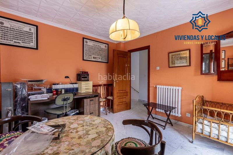 Foto c50140cd-6a00-4705-a13b-e0a134516172. Chalet  a la entrada de huetor vega en Huétor Vega