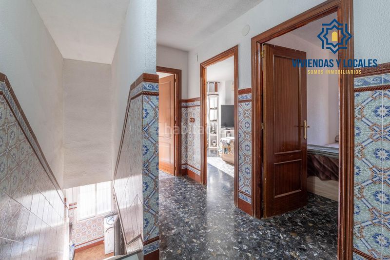 Foto b1c87c78-af5e-4ced-87f1-1df786fe6de1. Casa amb aparcament a Las Flores - Huerta Gabias (Las)