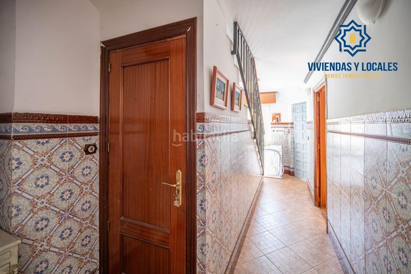 Foto d01bb2a8-1c68-4c24-b1a8-ceaef325f4a6. Casa amb aparcament a Las Flores - Huerta Gabias (Las)
