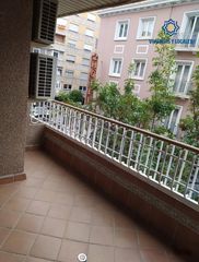 Rent Flat  Calle pedro antonio de alarcón. Disponible piso estudiantes junto a recogidas
