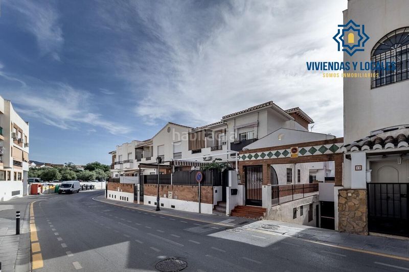 Foto 90f06c3c-1268-4983-bd83-7e2b7b7149c6. Casa adossada amb calefacció aparcament a Gójar