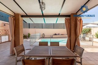 Casa  Calle lima. Exclusivo chalet individual en huétor vega