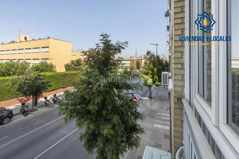 Foto 80fdbdc6-54c5-4413-9f8b-91ca61622702. Piso espectacular piso reformado con vistas despejadas al parque garcía lorca zona ronda arabial en Granada