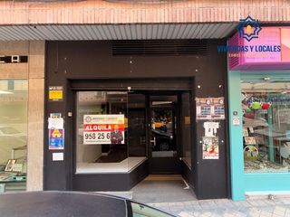 Local Comercial en Camino de Ronda