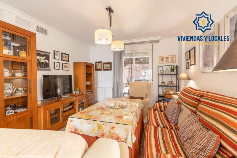 Foto 0e08d6d9-a4c7-42c1-a3ca-35affe6b638f. Chalet exclusiva vivienda premium en la zubia en La Zubia Ciudad Zubia (La)