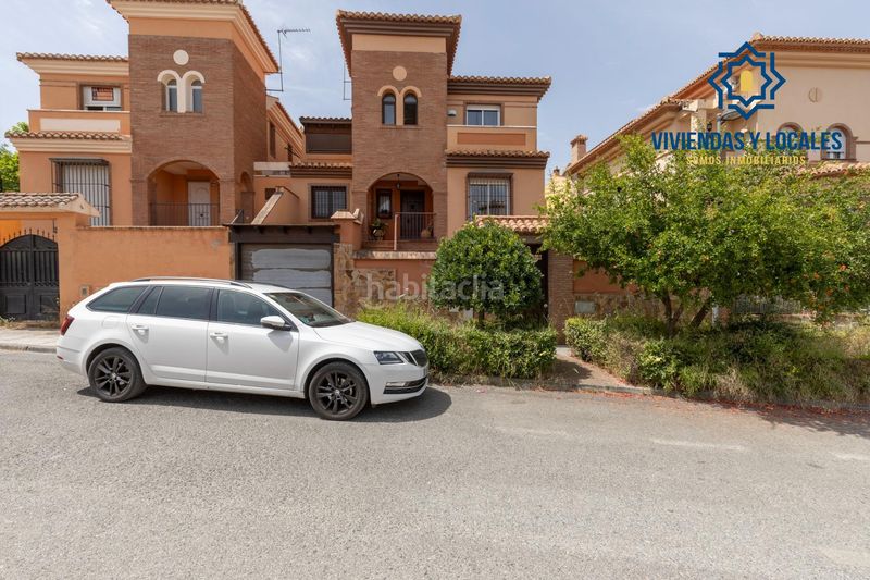 Foto 8a6cf7d2-57dc-44d8-8b32-ea4bca395dfa. Chalet exclusiva vivienda premium en la zubia en La Zubia Ciudad Zubia (La)