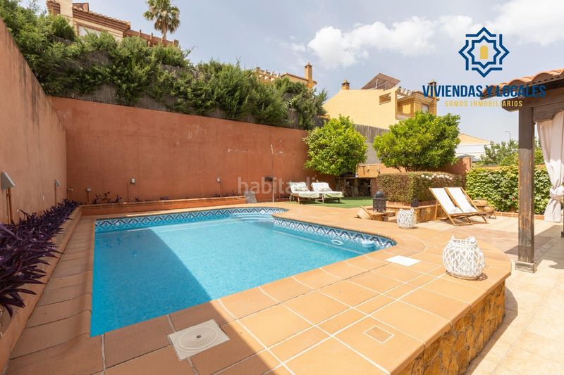 Foto e89aa516-d6ba-435d-951a-ff50d6f259d0. Chalet exclusiva vivienda premium en la zubia en La Zubia Ciudad Zubia (La)