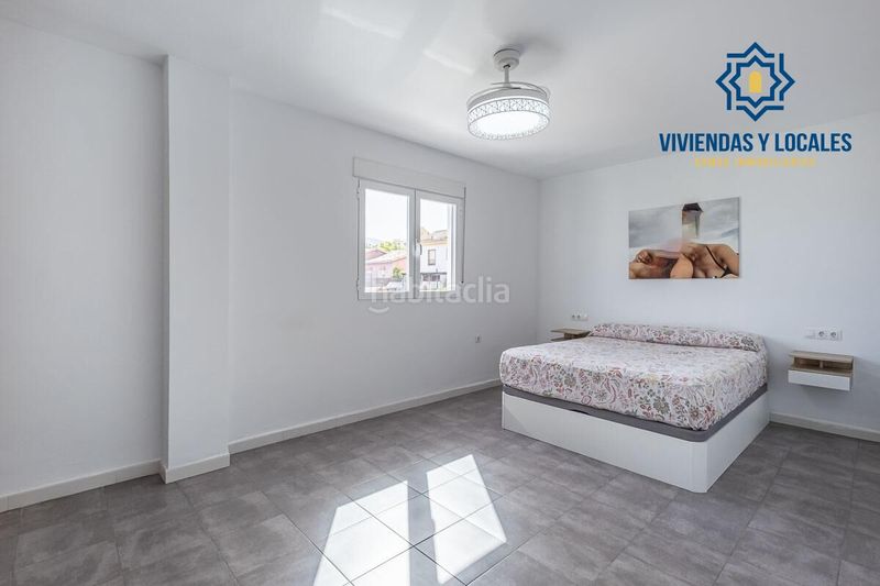 Foto f5e69080-dea2-4cb0-aecb-c62d91c83d5e. Casa amb aparcament a Barrio de la Vega Monachil