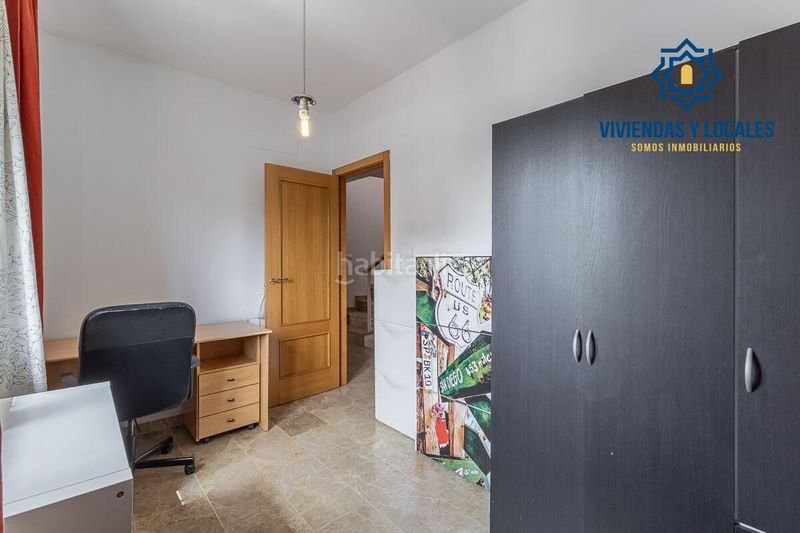 Foto e662871c-c907-4a6d-a735-5a58a85844d3. Casa aparellada amb calefacció aparcament a Jun