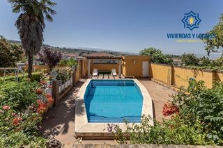 Masia  Calle escalerillas. Casa independiente en alfacar con piscina, jardín, huerto y vist