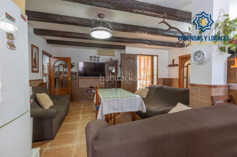 Foto 4bde38f1-567a-4ded-be09-8715d8e31fc6. Casa amb calefacció aparcament a Láchar