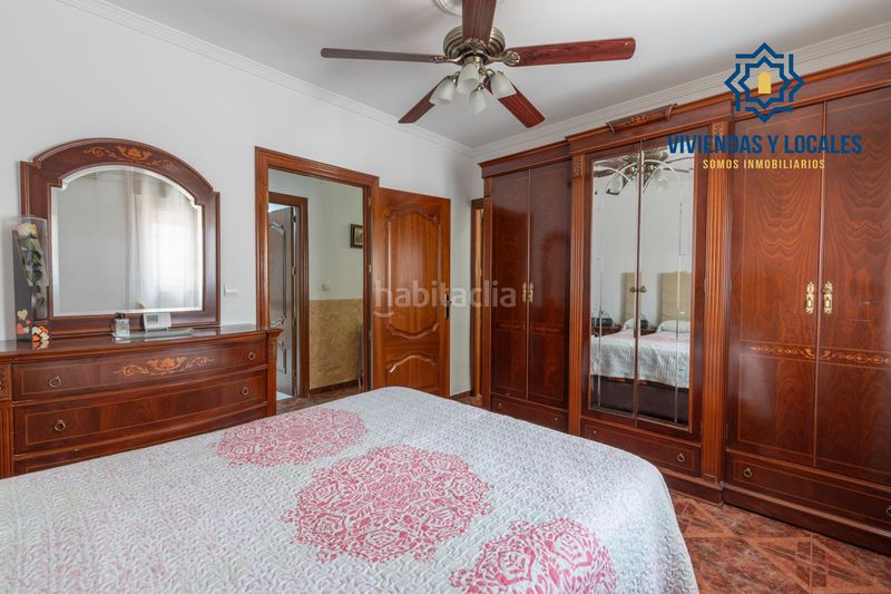 Foto be0c2d93-38ba-4e2e-9efa-4c5f13e1c0f9. Casa amb calefacció aparcament a Láchar