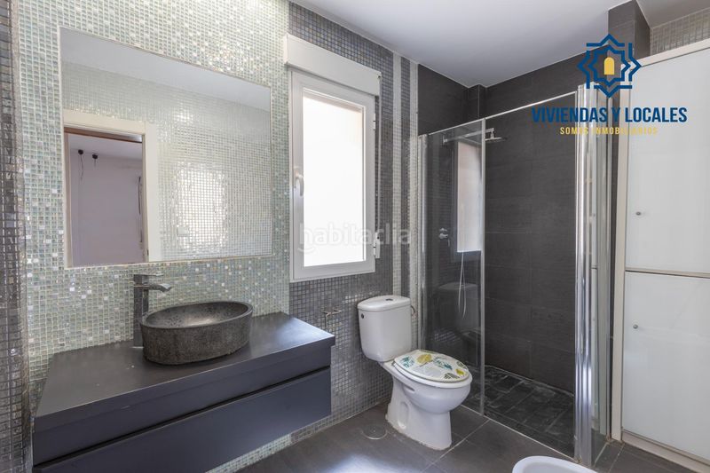 Foto a8881370-d7cc-4eda-a9e3-f0cc9c6ee941. Casa adosada la casa que lo tiene todo amplitud, confort y una ubicación privilegiada en Santa Fe