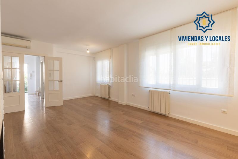 Foto b3943089-e803-4dfa-8ca3-082fd5dd15cf. Casa adosada la casa que lo tiene todo amplitud, confort y una ubicación privilegiada en Santa Fe