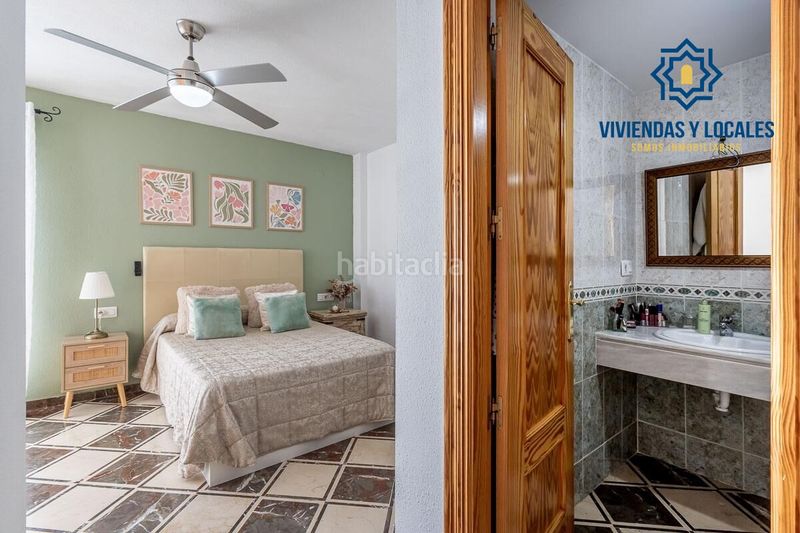 Foto 7035aab8-3708-425f-b687-323800e23218. Casa amb calefacció aparcament a Gójar