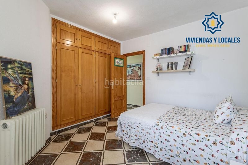 Foto b53d812a-c401-4fa3-8b6c-87a4ada016bd. Casa amb calefacció aparcament a Gójar
